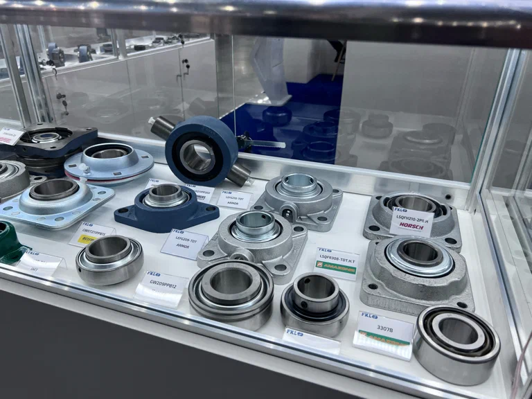 Витрина с подшипниками - широкий ассортимент продукции